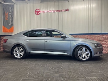 Used Skoda Superb 2016 for sale - 75916737: Photo