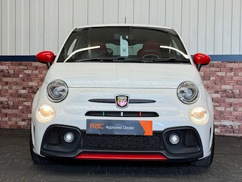 Used Abarth 595 2016 for sale - 78472480: Photo