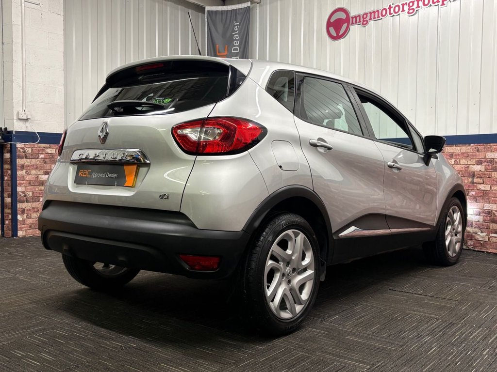 Used Renault Captur 2015 for sale - 77399881: Photo 18