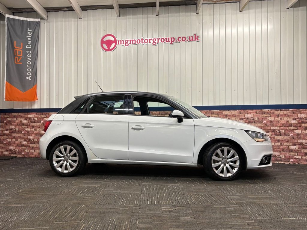 Used Audi A1 2013 for sale - 77407748: Photo 2