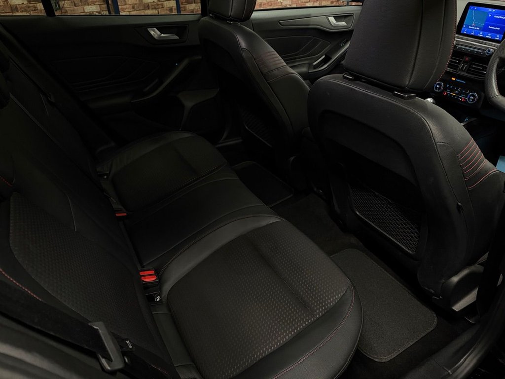 Used Ford Focus 2019 for sale - 76986318: Photo 18