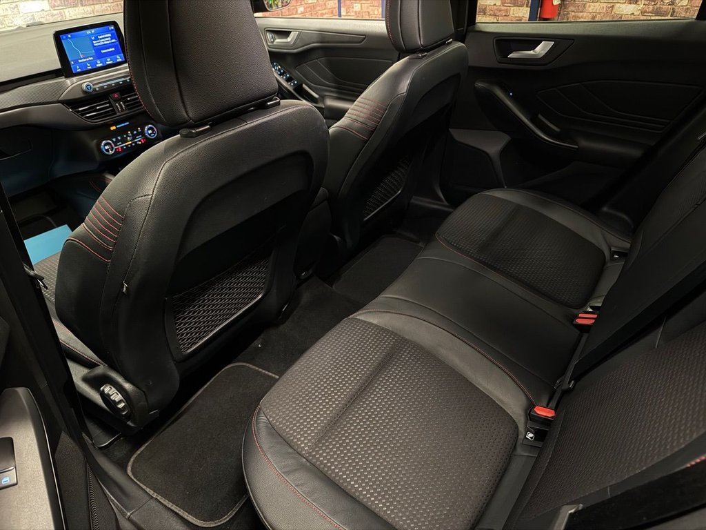 Used Ford Focus 2019 for sale - 76986318: Photo 19