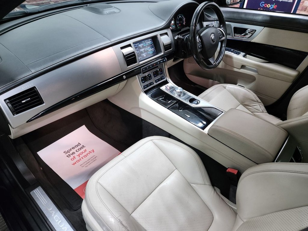 Used Jaguar XF 2015 for sale - 76826505: Photo 9