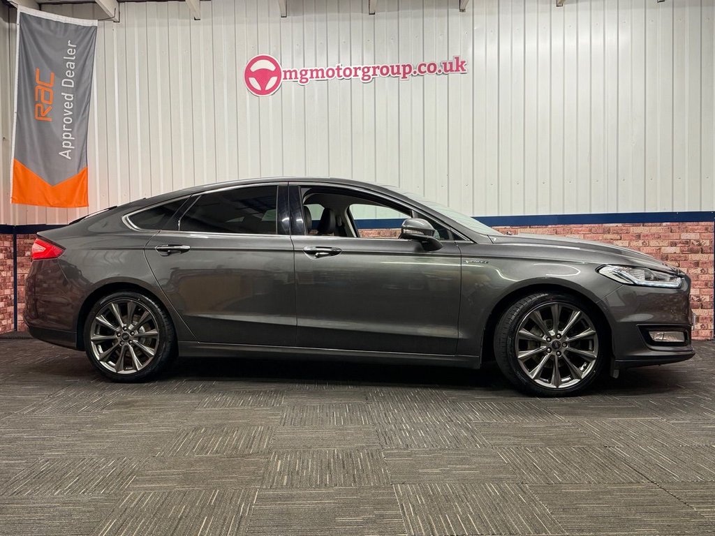 Used Ford Mondeo 2018 for sale - 76909874: Photo 4