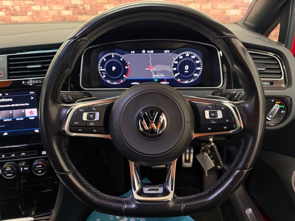 Used Volkswagen Golf 2018 for sale - 76941564: Photo 22