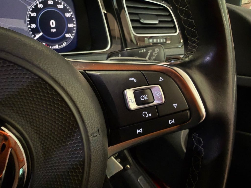 Used Volkswagen Golf 2018 for sale - 76941564: Photo 24