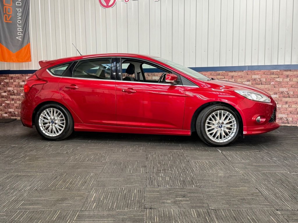 Used Ford Focus 2012 for sale - 76941645: Photo 13