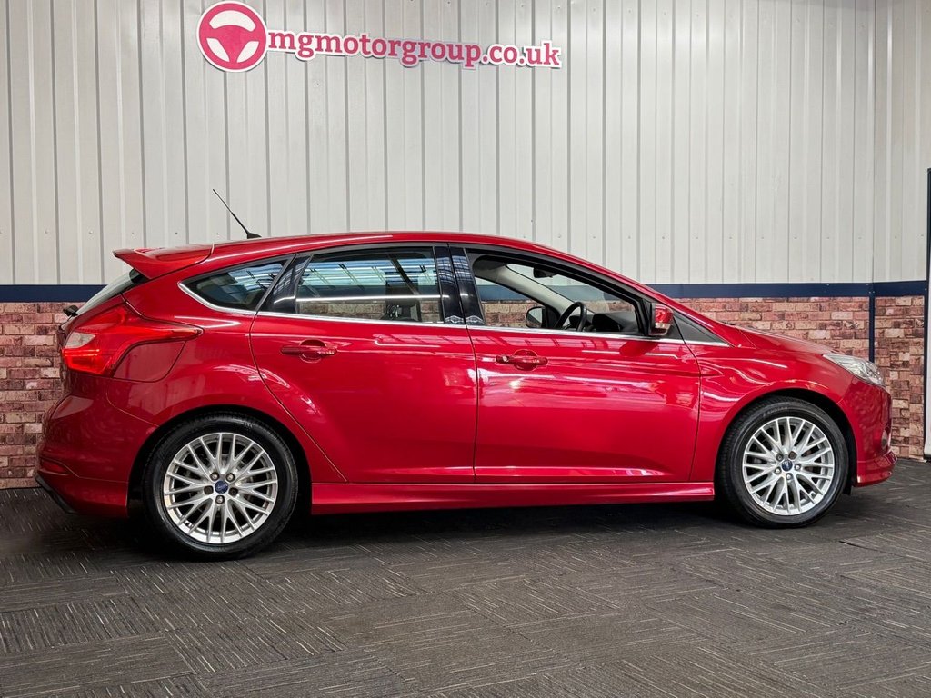 Used Ford Focus 2012 for sale - 76941645: Photo 14