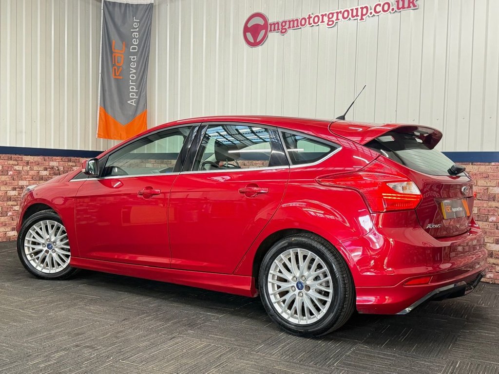 Used Ford Focus 2012 for sale - 76941645: Photo 4