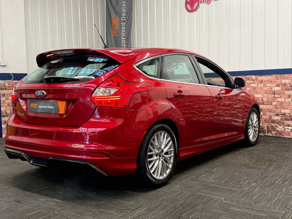 Used Ford Focus 2012 for sale - 76941645: Photo 9