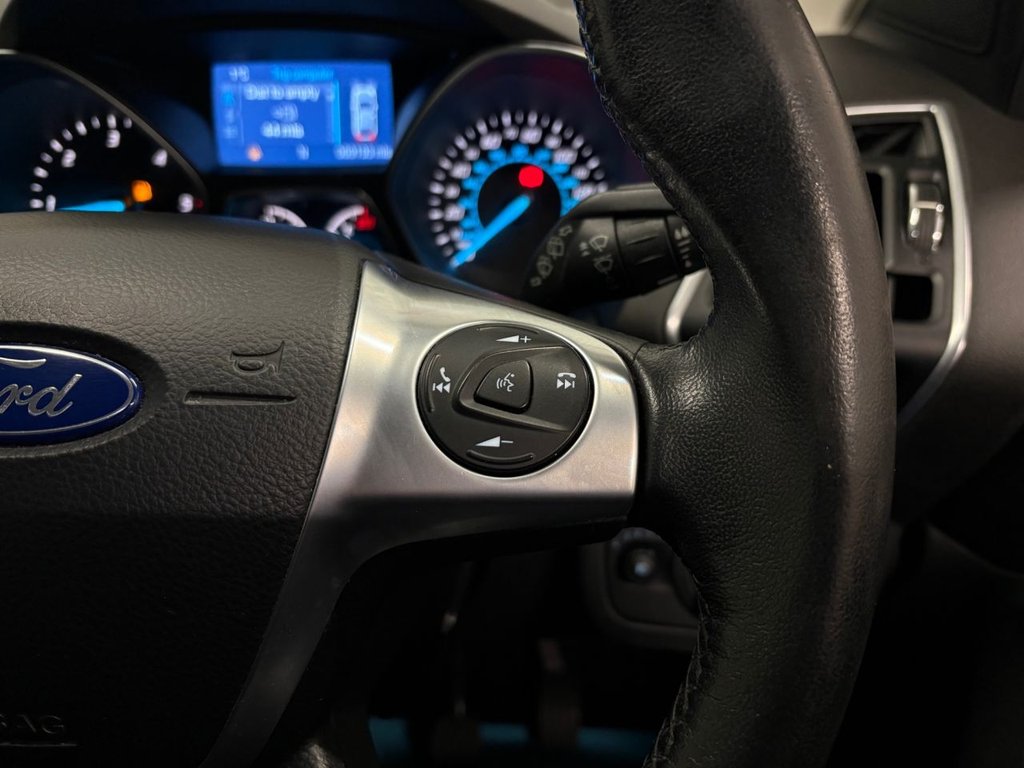 Used Ford Kuga 2015 for sale - 77110977: Photo 21