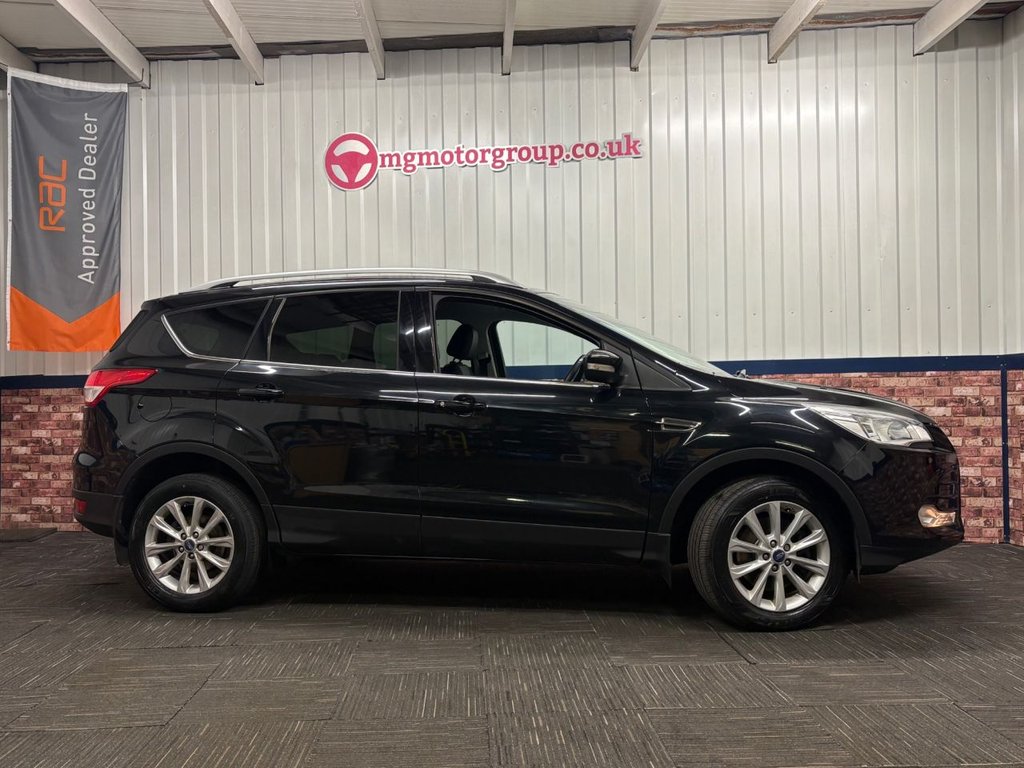 Used Ford Kuga 2015 for sale - 77110977: Photo 3