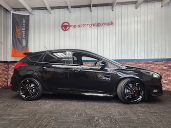 Used Ford Focus 2018 for sale - 76048564: Photo 2