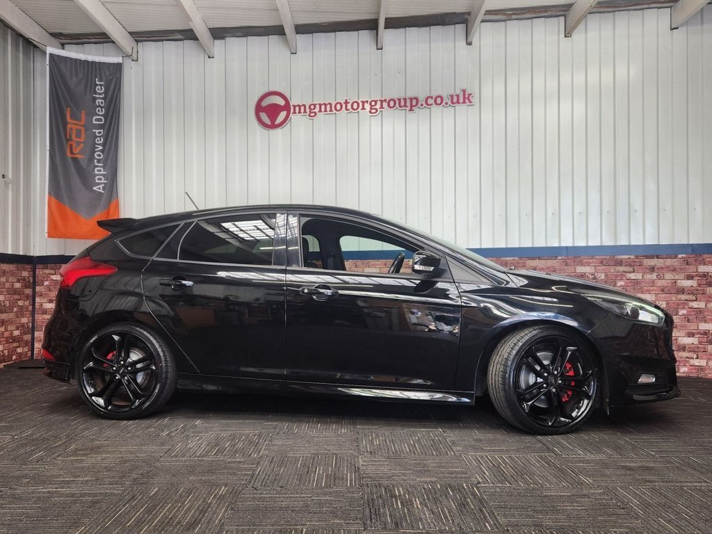 Used Ford Focus 2018 for sale - 76048564: Photo 3