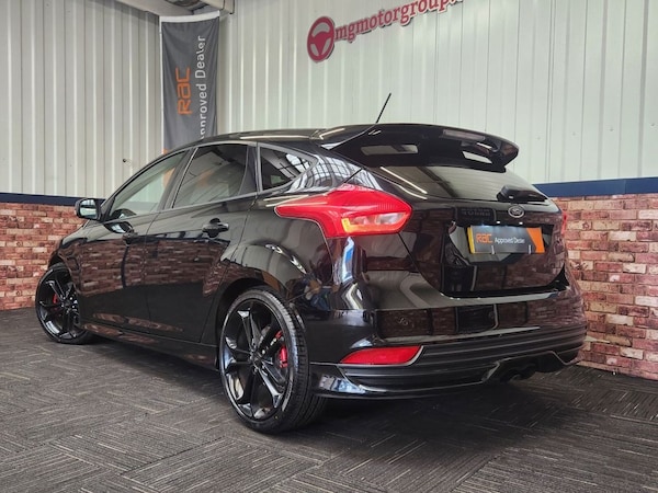 Used Ford Focus 2018 for sale - 76048564: Photo 4