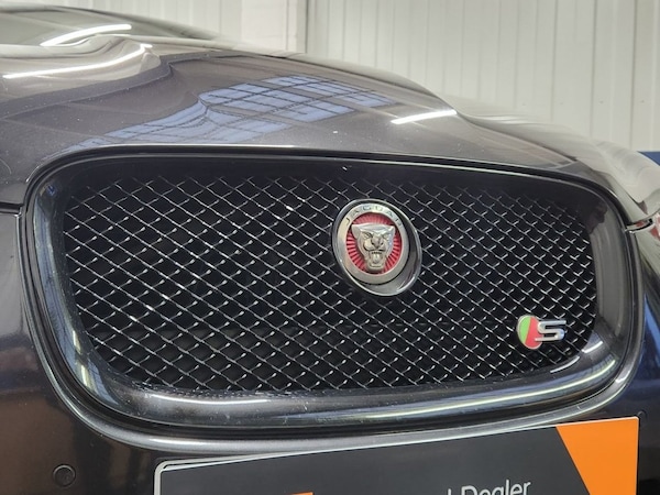 Used Jaguar XF 2015 for sale - 76303501: Photo 33