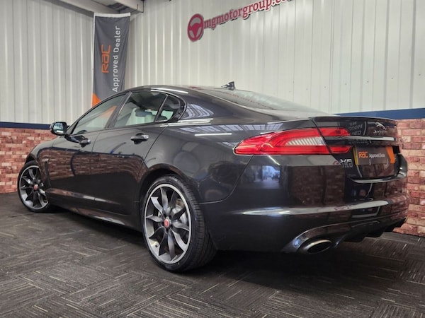 Used Jaguar XF 2015 for sale - 76303501: Photo 4