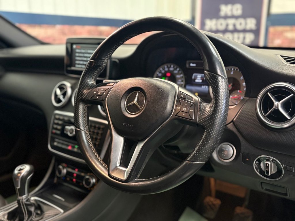 Used Mercedes-Benz A-Class 2015 for sale - 77451757: Photo 19