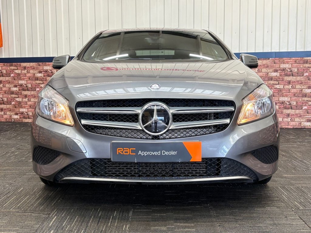 Used Mercedes-Benz A-Class 2015 for sale - 77451757: Photo 6