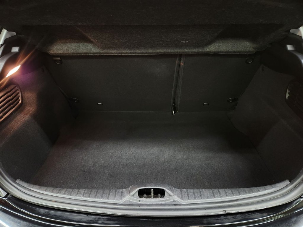 Used Peugeot 208 2018 for sale - 76768186: Photo 36