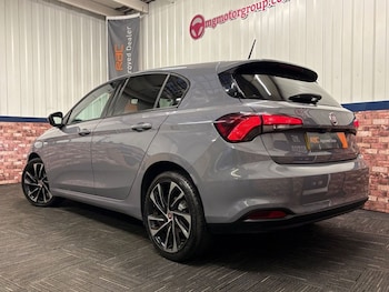 Used Fiat Tipo 2018 for sale - 77064910: Photo