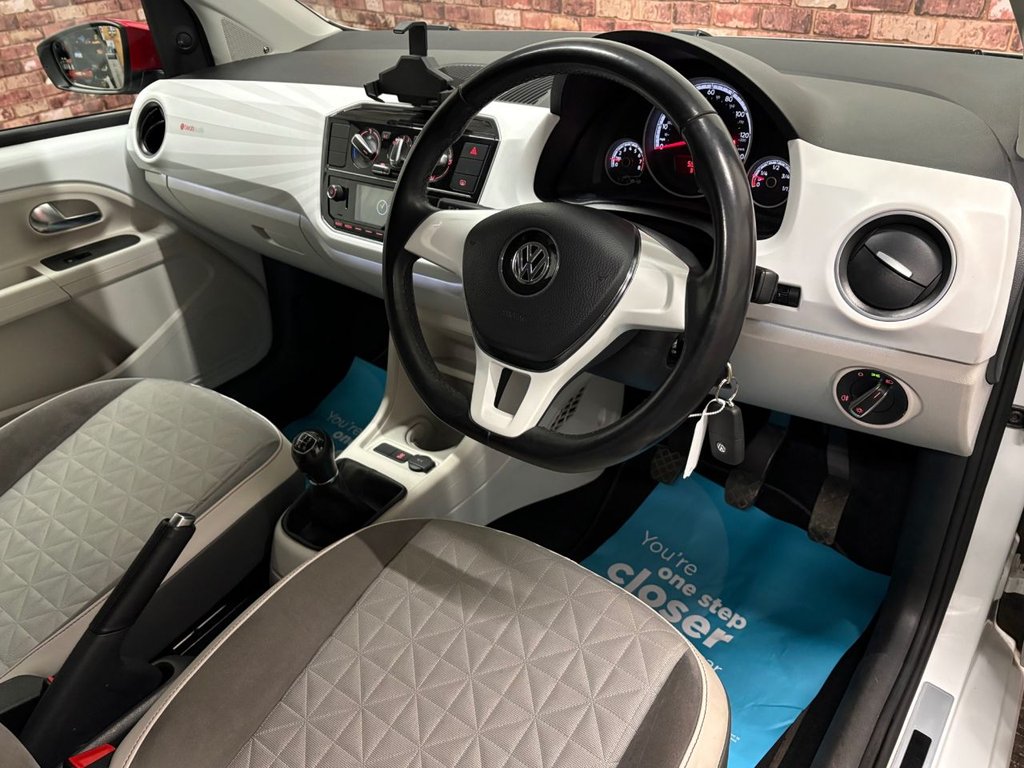 Used Volkswagen up! 2017 for sale - 77211963: Photo 7