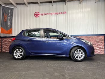 Used Peugeot 208 2016 for sale - 79790696: Photo
