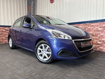 Used Peugeot 208 2016 for sale - 79790696: Photo