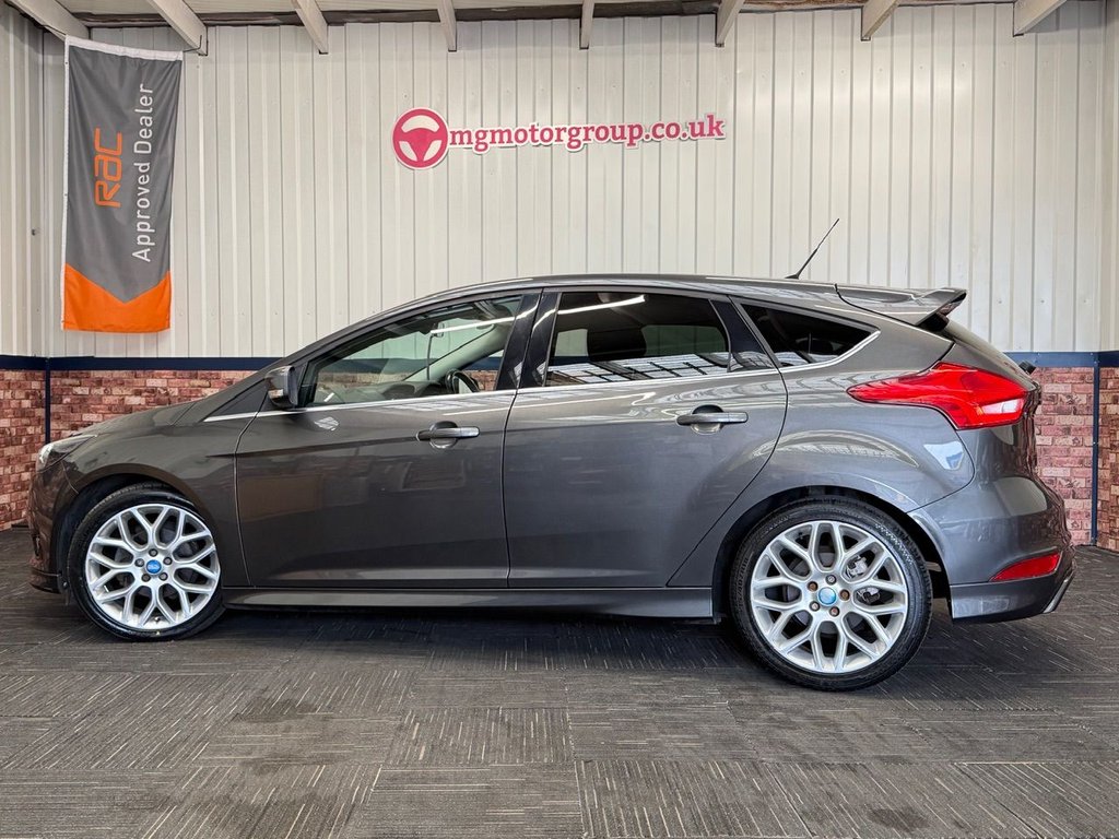 Used Ford Focus 2015 for sale - 78117489: Photo 13