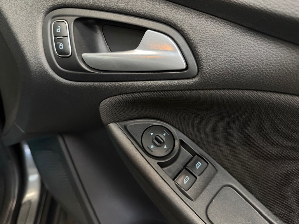 Used Ford Focus 2015 for sale - 78117489: Photo 31
