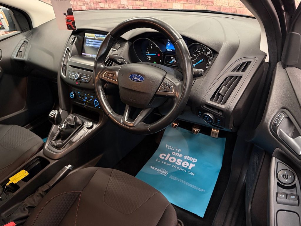 Used Ford Focus 2015 for sale - 78117489: Photo 5