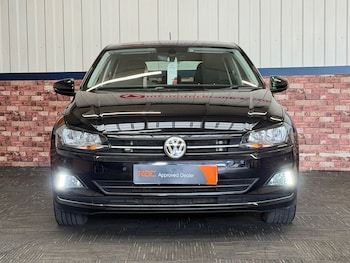 Used Volkswagen Polo 2018 for sale - 76216910: Photo 4
