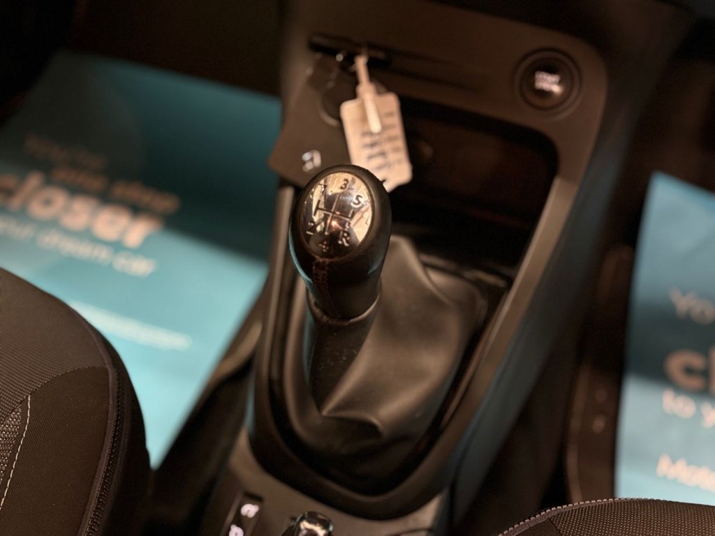 Used Renault Captur 2015 for sale - 77226899: Photo 26