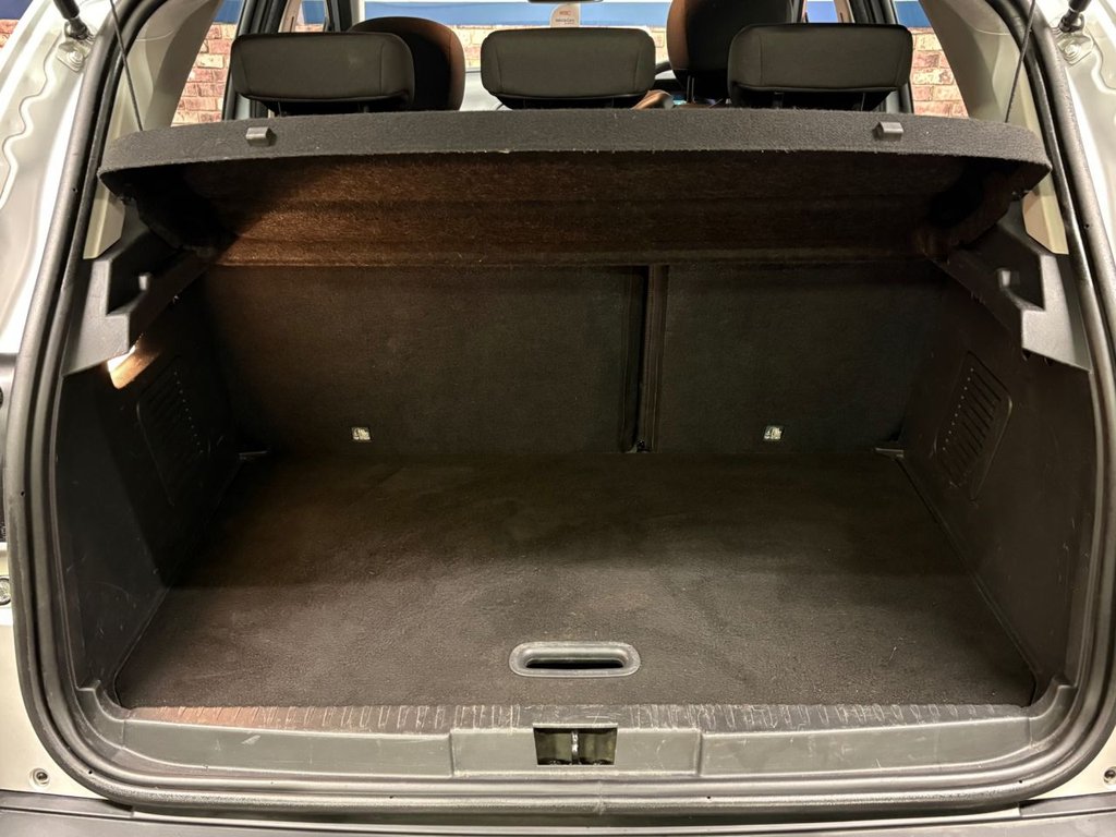 Used Renault Captur 2015 for sale - 77226899: Photo 36