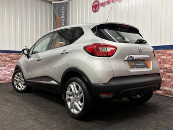 Used Renault Captur 2015 for sale - 77226899: Photo
