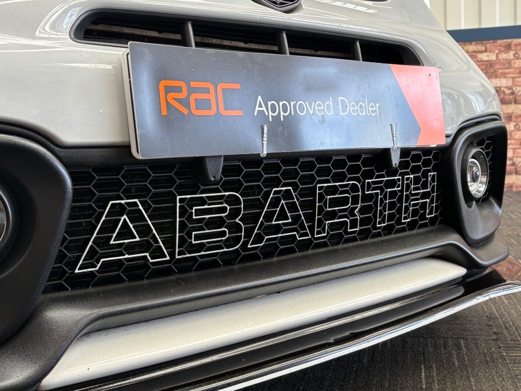 Used Abarth 595 2019 for sale - 78083241: Photo 34