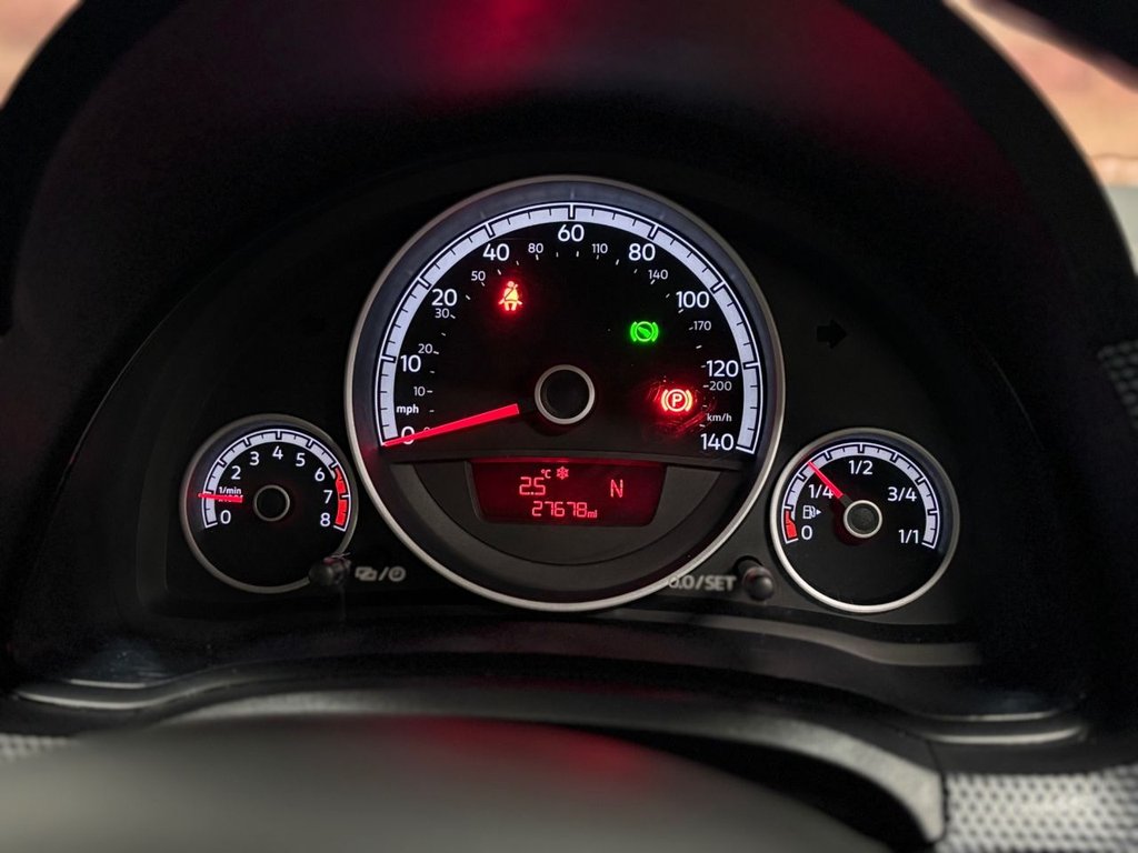 Used Volkswagen up! 2017 for sale - 77485019: Photo 8