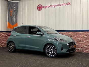 Used Hyundai i10 2023 for sale - 76941566: Photo