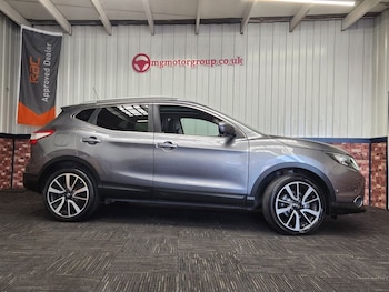 Used Nissan Qashqai 2015 for sale - 75859990: Photo