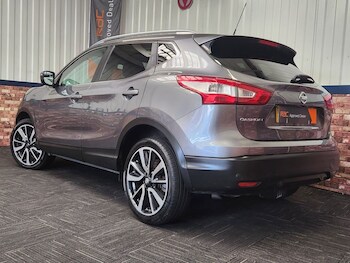 Used Nissan Qashqai 2015 for sale - 75859990: Photo