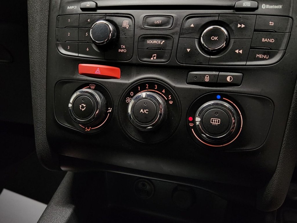 Used Citroen C4 2016 for sale - 76642216: Photo 24