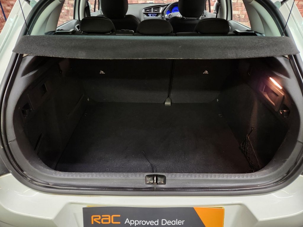 Used Citroen C4 2016 for sale - 76642216: Photo 33