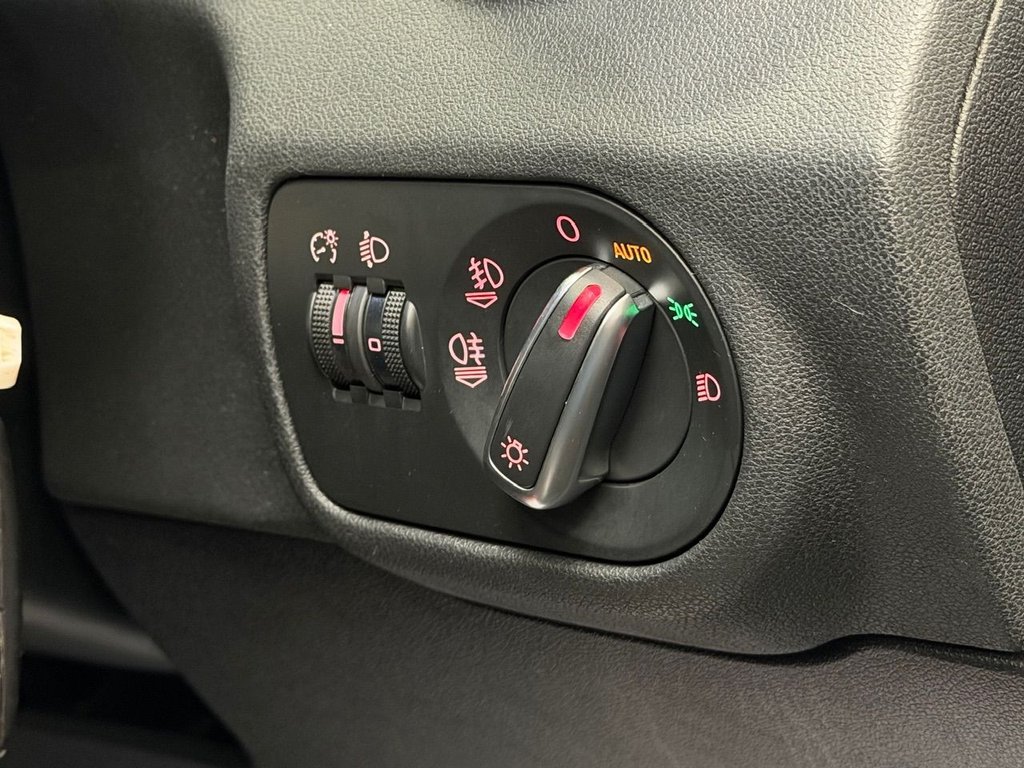 Used Audi A1 2012 for sale - 76395795: Photo 33