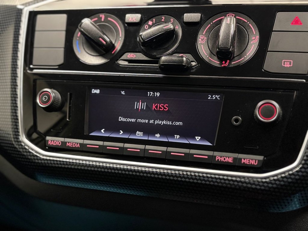 Used Volkswagen up! 2017 for sale - 77133477: Photo 22