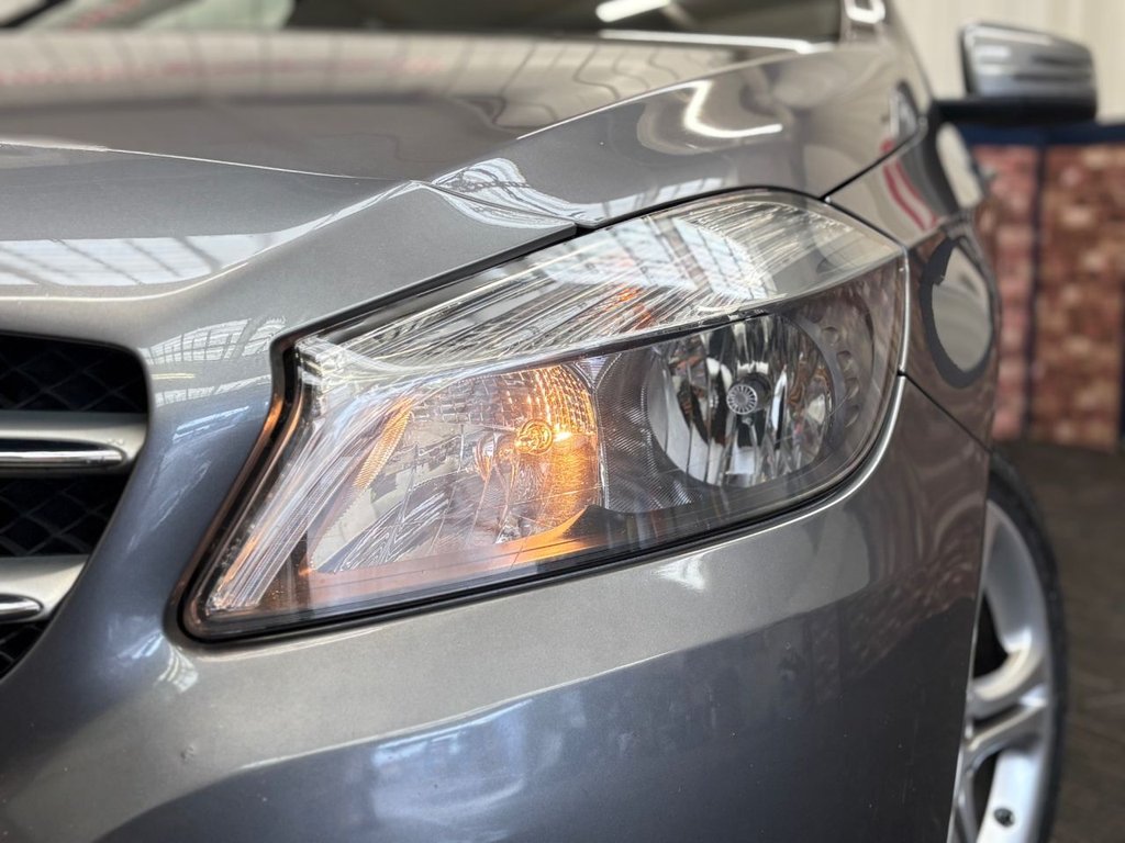 Used Mercedes-Benz A-Class 2015 for sale - 77369477: Photo 36