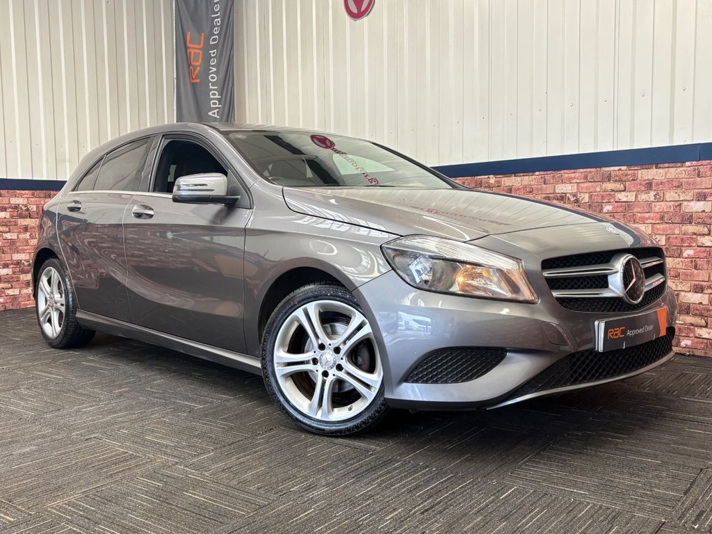 Used Mercedes-Benz A-Class 2015 for sale - 77369477: Photo 4