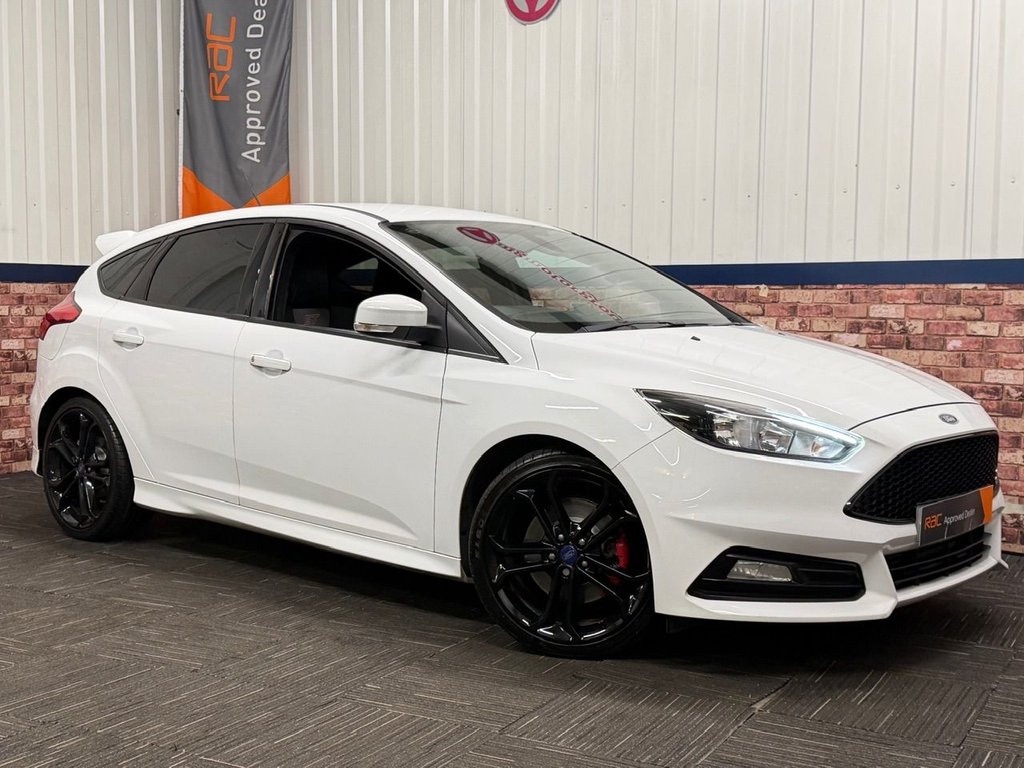 Used Ford Focus 2016 for sale - 76840829: Photo 16