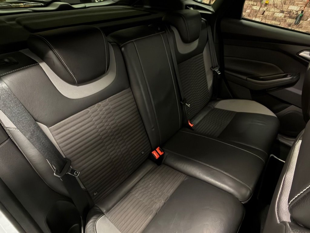 Used Ford Focus 2016 for sale - 76840829: Photo 21