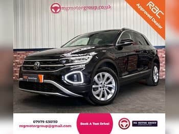 Used Volkswagen T-Roc 2023 for sale - 79618958: Photo