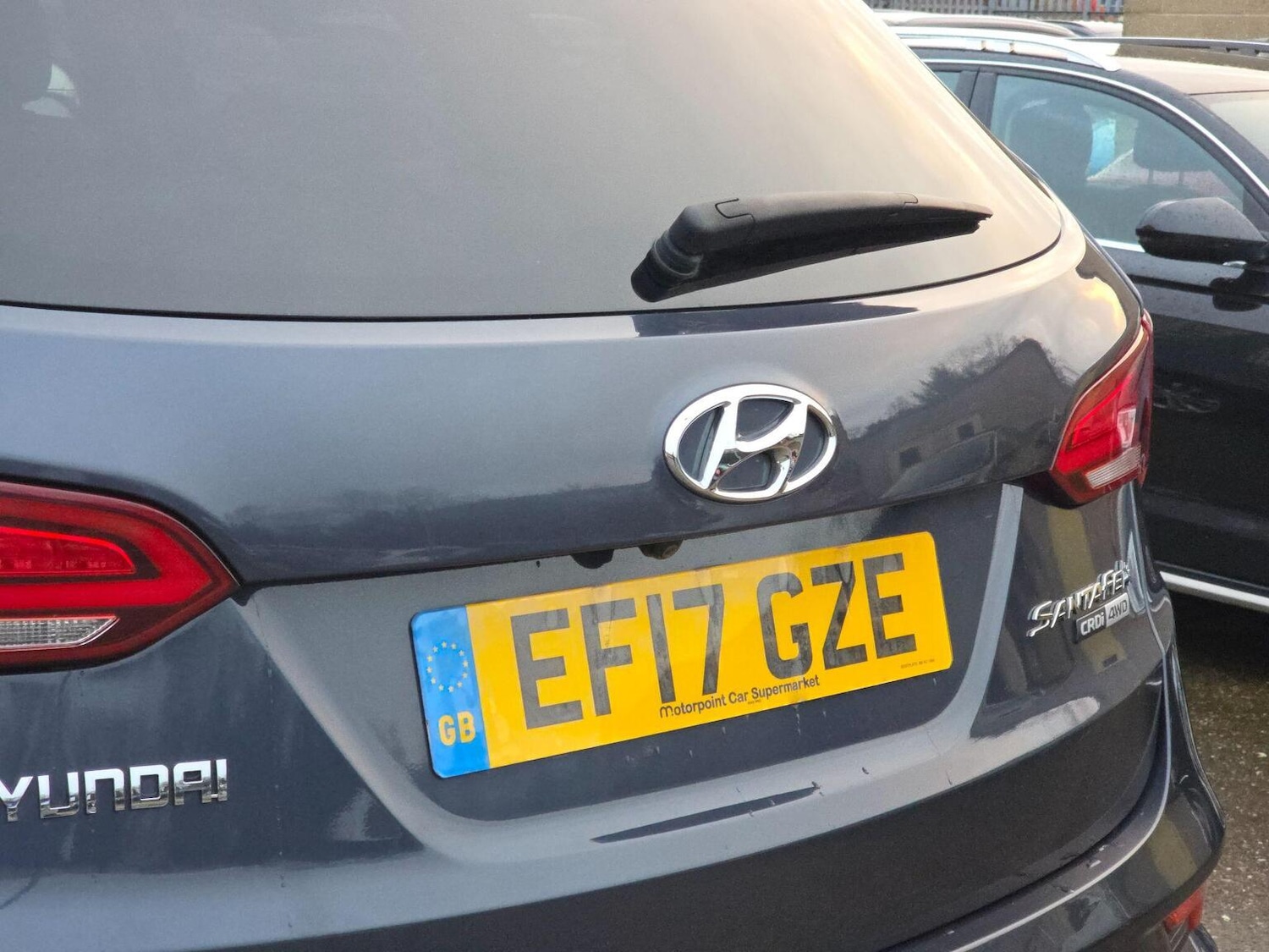 Used Hyundai Santa Fe 2017 for sale - 76974374: Photo 34